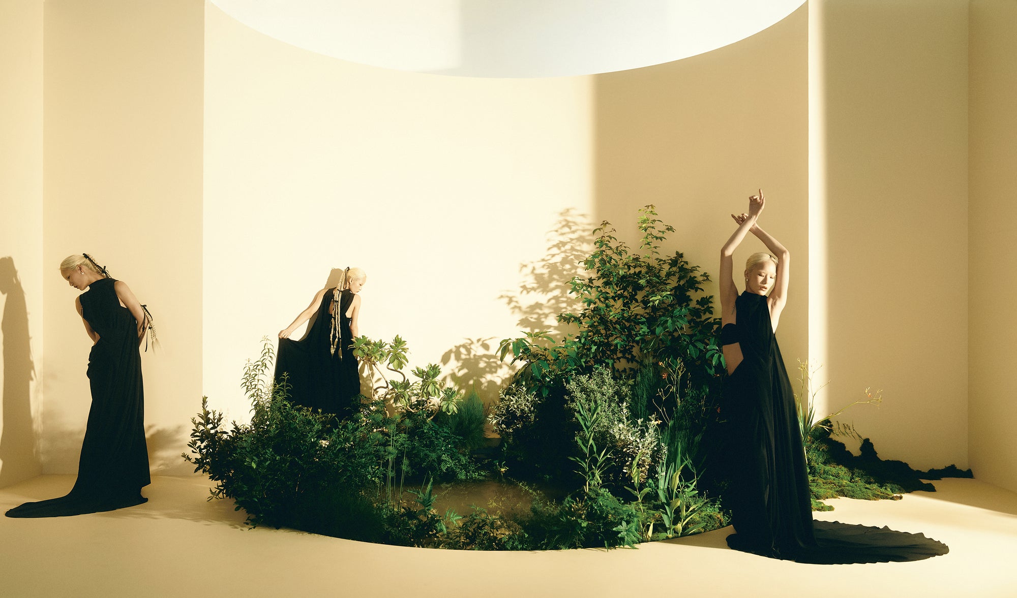A sense of pause and weightlessness in a movement